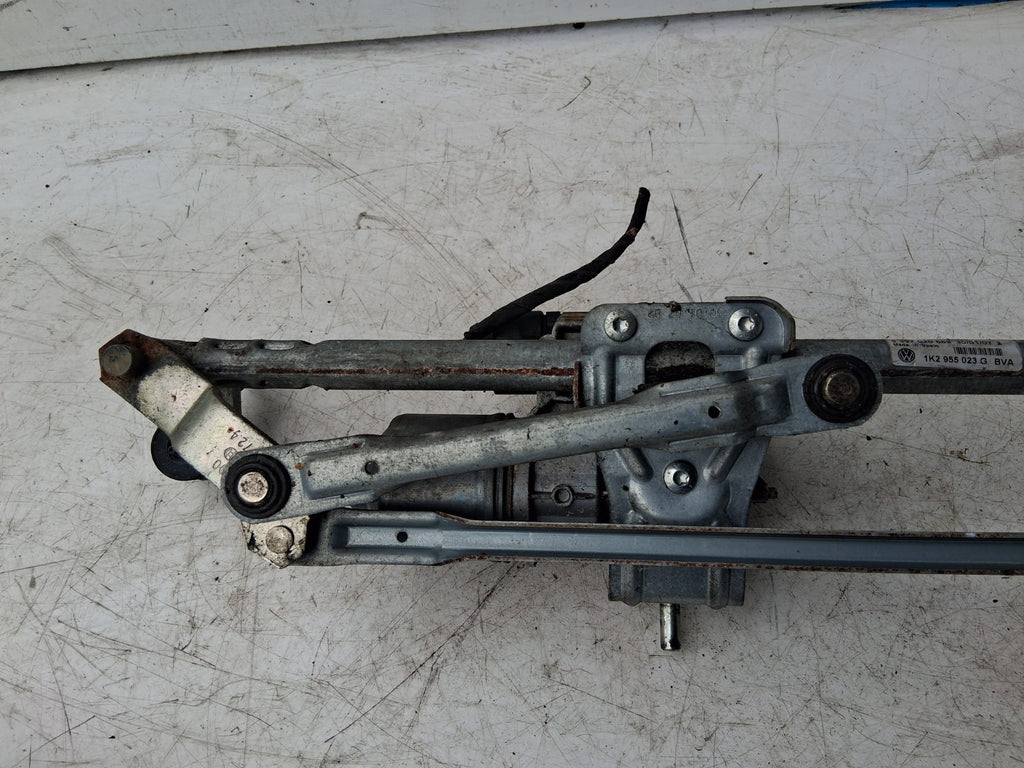 2010 BMW 5 SERIES F10 FRONT WINDSCREEN WIPER MOTOR LINKAGES 7272452