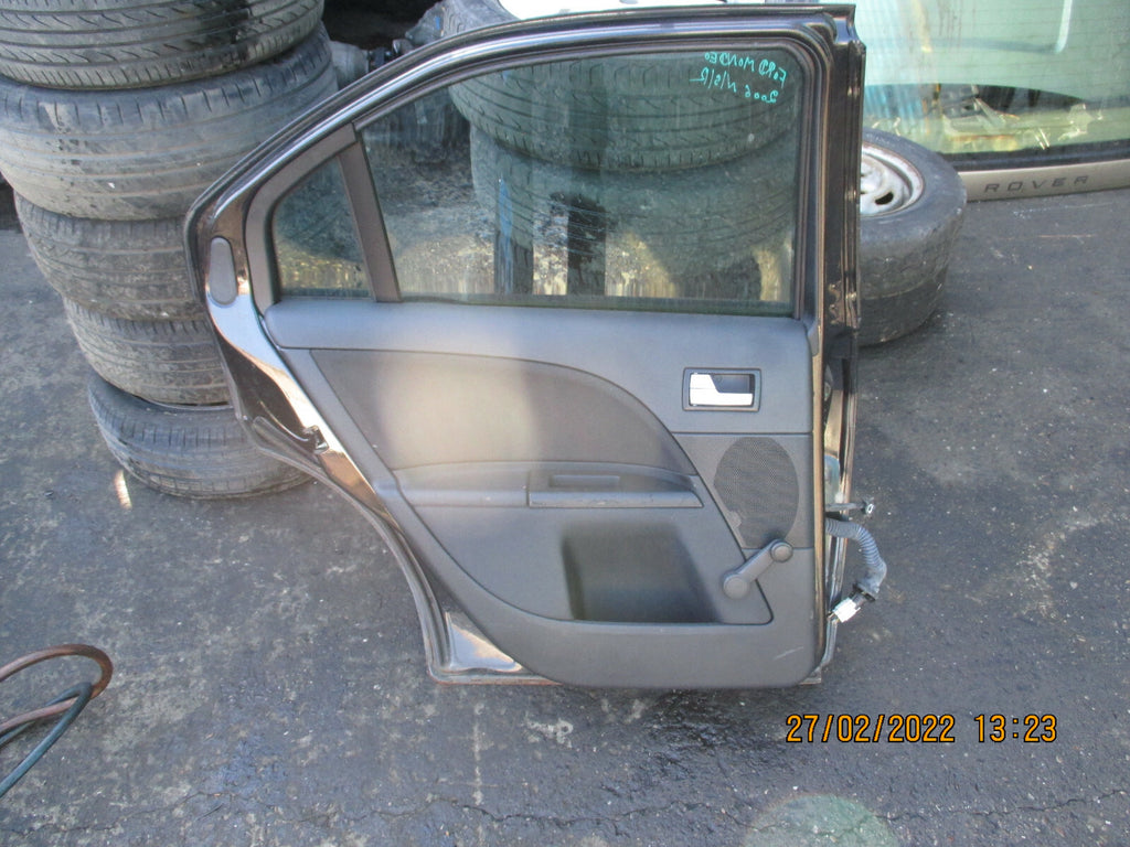 FORD MONDEO 2003 MK2 NSR REAR PASSENGER SIDE COMPLETE DOOR BLACK