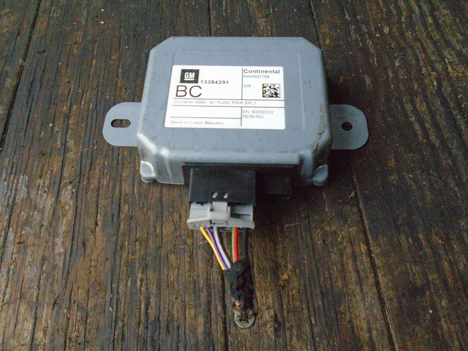 VAUXHALL CORSA E 2018 PHONE SAT NAV POWER SUPPLY MODULE 13384291