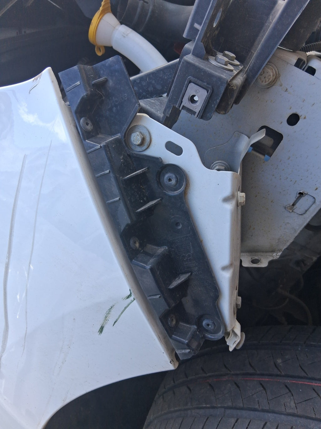 2024 RENAULT MASTER MK3 OSF DRIVER SIDE FRONT BUMPER BRACKET 960160146R