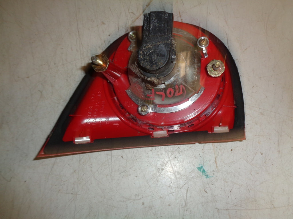 VW VOLKSWAGEN GOLF MK5 2005 OSR DRIVER SIDE REAR INNER TAILGATE TAILLIGHT