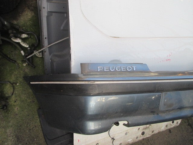 2000 PEUGEOT 406 PHASE 2 SALOON REAR BUMPER COMPLETE BLUE KMD