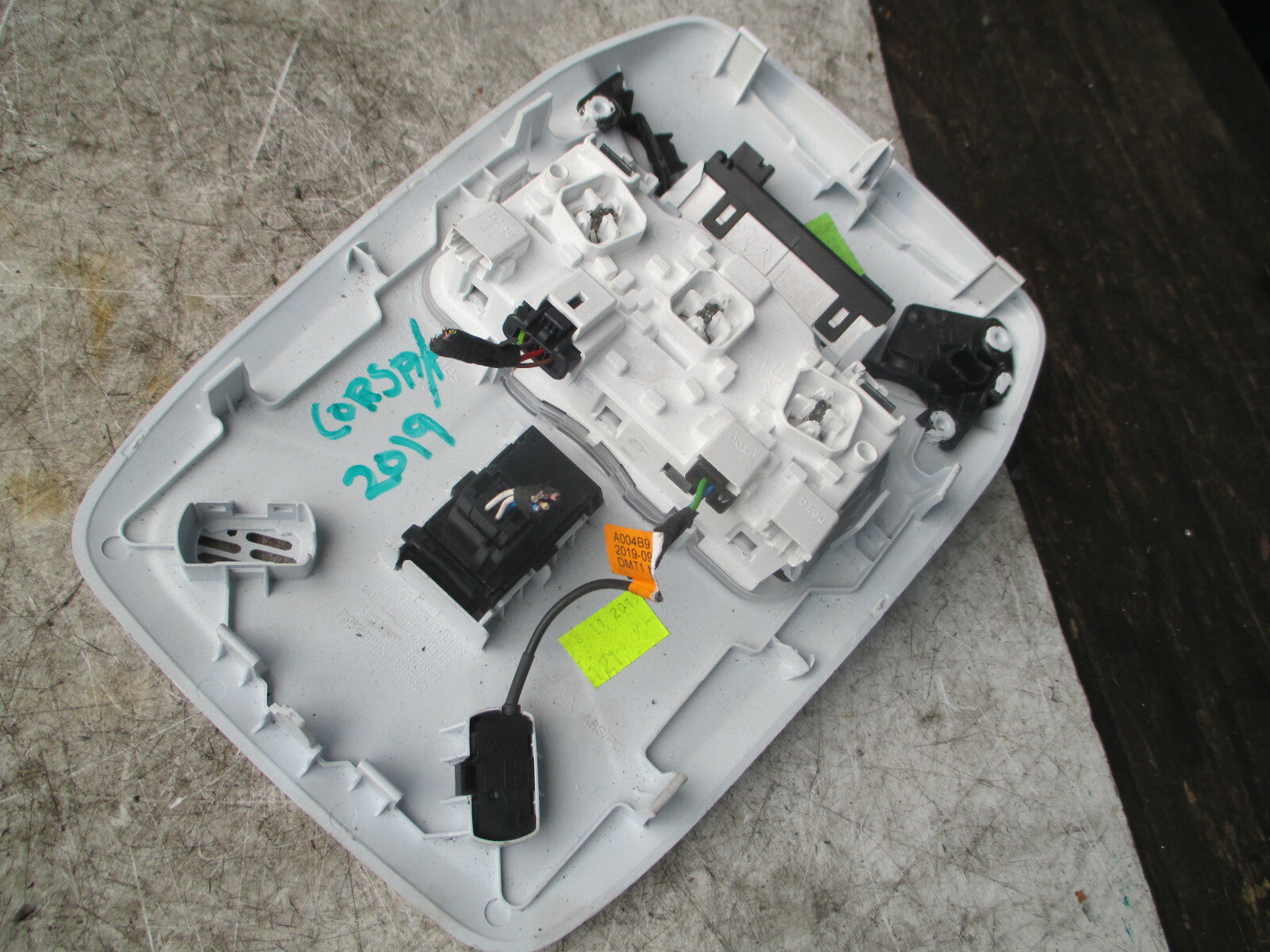 VAUXHALL CORSA F 2020 INTERIOR ROOF COURTESY LIGHT SOS BUTTON