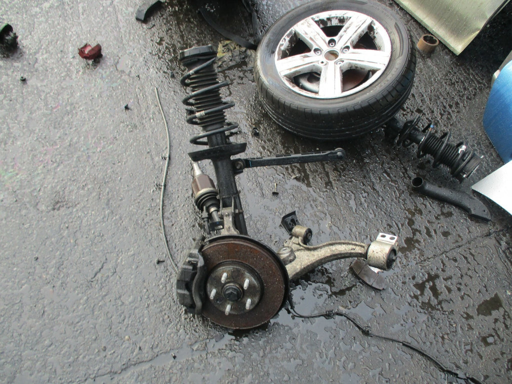 VAUXHALL ASTRA J MK6 2015 1.6 PETROL PASSENGER FRONT LEG HUB CALIPER WISHBONE