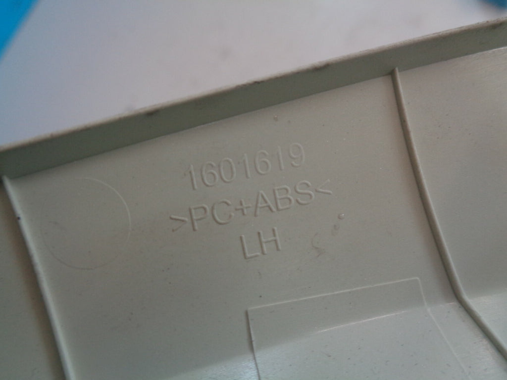 FORD KA 2011 MK2 1.2 3 DOOR NS PASSENGER SIDE INTERIOR DOOR CARD TRIM 1601619