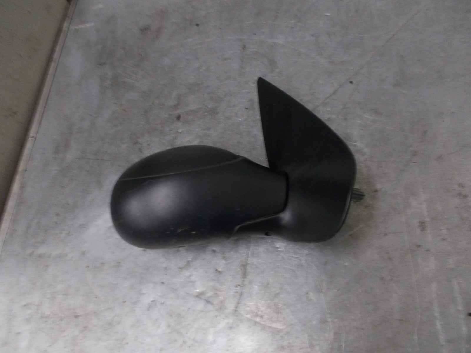 PEUGEOT 206 OS/ DRIVER SIDE MANUAL WING MIRROR BLACK CP5015000