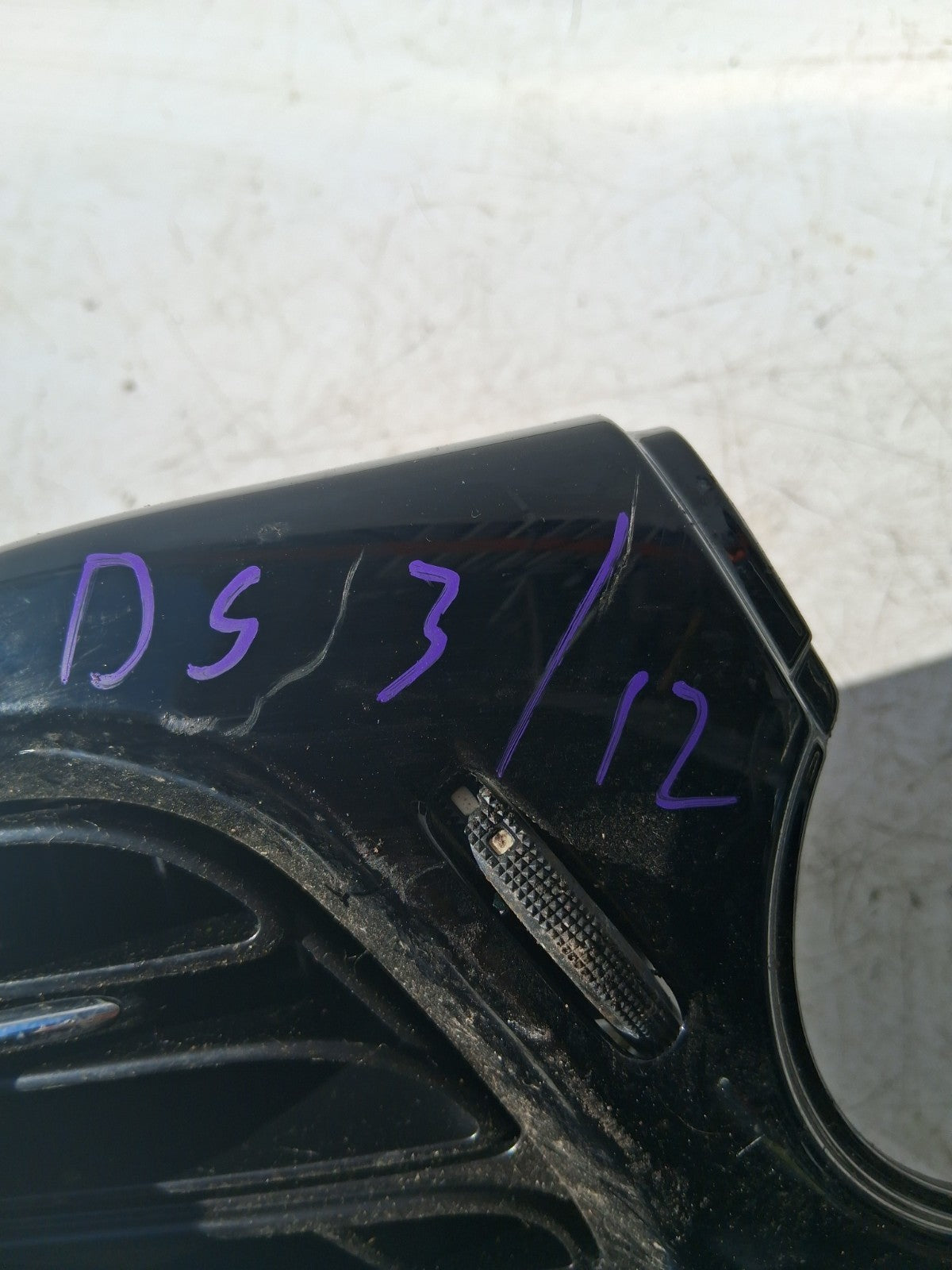 2012 CITROEN DS3 OSF OFF RIGHT DRIVER SIDE FRONT DASHBOARD AIR VENT 968575067D
