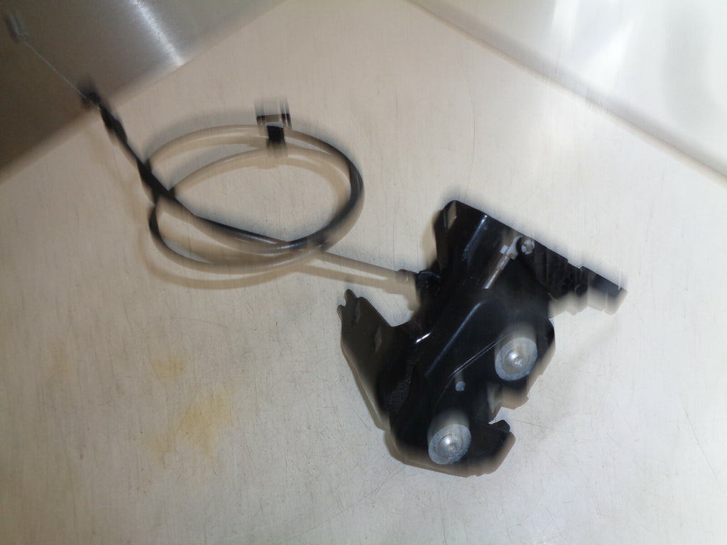 MERCEDES BENZ E CLASS W212 PASSENGER LEFT REAR SEAT LOCK A2129200176