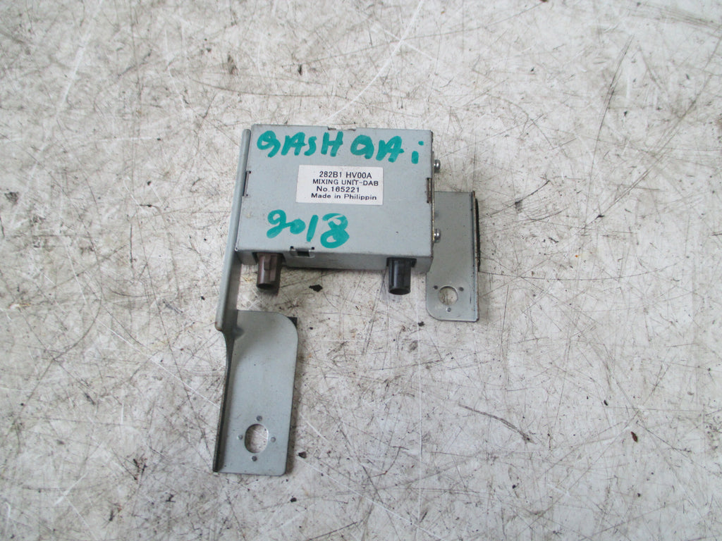 NISSAN QASHQAI MK2 J11 2018 ANTENNA AERIAL AMPLIFIER 282B1HV00A