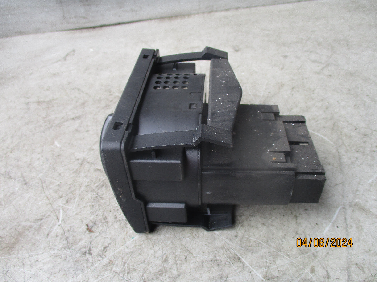 2008 FORD FOCUS MK2 HEADLIGHT CONTROL SWITCH 7M5T13A024DA