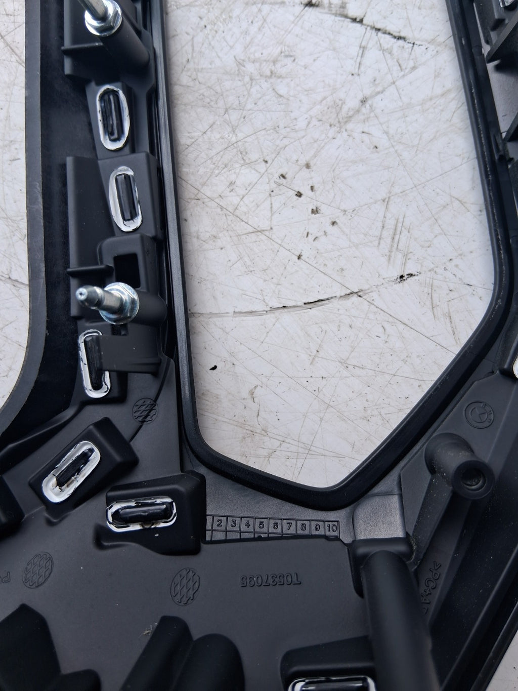 2024 BMW 2 SERIES FRONT PANEL DASHBOARD TRIM 20970010