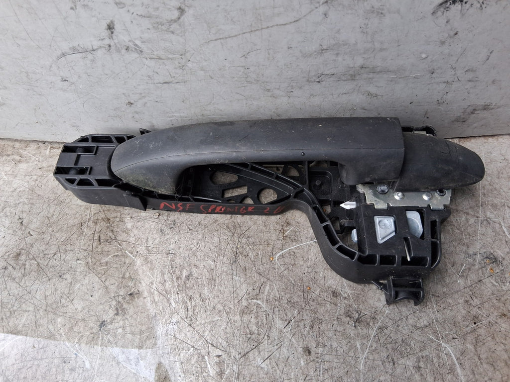 2020 MERCEDES SPRINTER W907 NSF PASSENGER SIDE FRONT LEFT EXTERIOR DOOR HANDLE