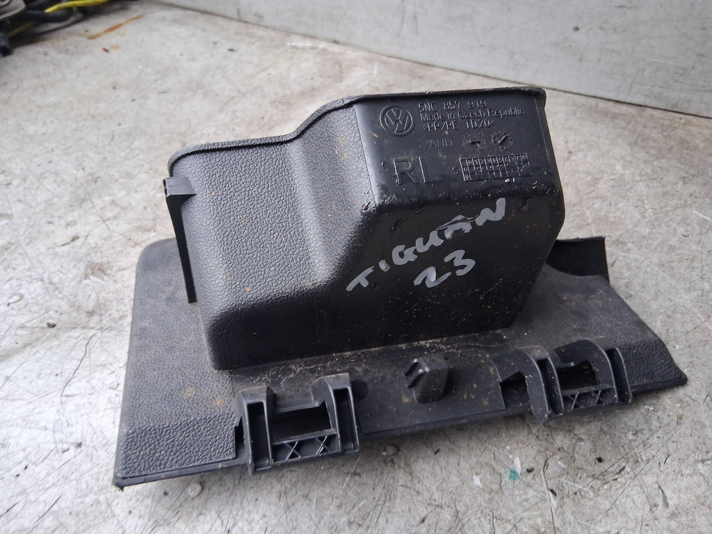 2023 VW VOLKSWAGEN TIGUAN OSF DRIVER SIDE STORAGE COMPARTMENT BOX 5NC857919