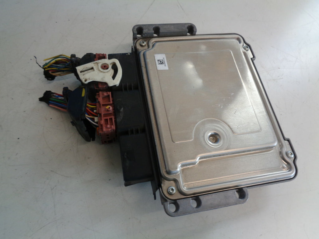 PEUGEOT 208 2014 1.6 HDI DIESEL ENGINE ECU ENGINE CONTROL MODULE 9807885980