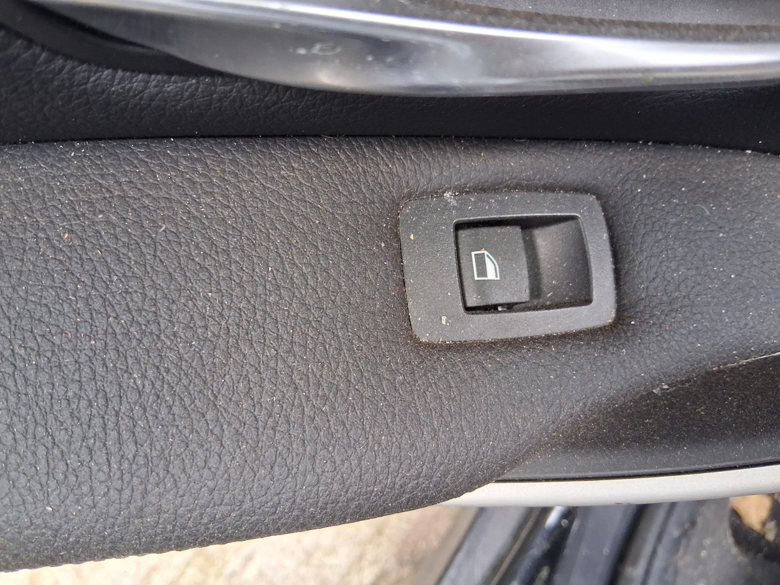 2015 BMW 3 SERIES F30 ESTATE NSR PASSENGER SIDE REAR LEFT WINDOW CONTROL SWITCH