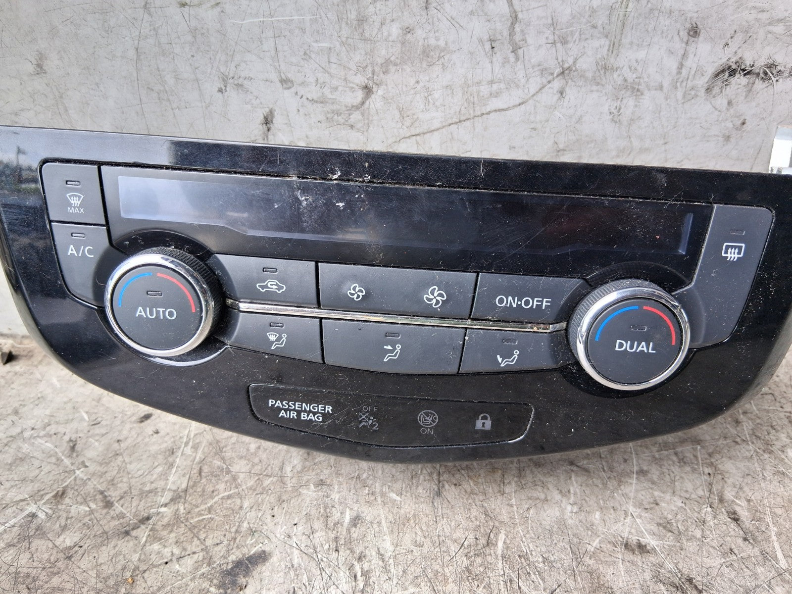 2020 NISSAN QASHQAI J11 MK2 AC HEATER CLIMATE CONTROL SWITCH PANEL 27500HV00A