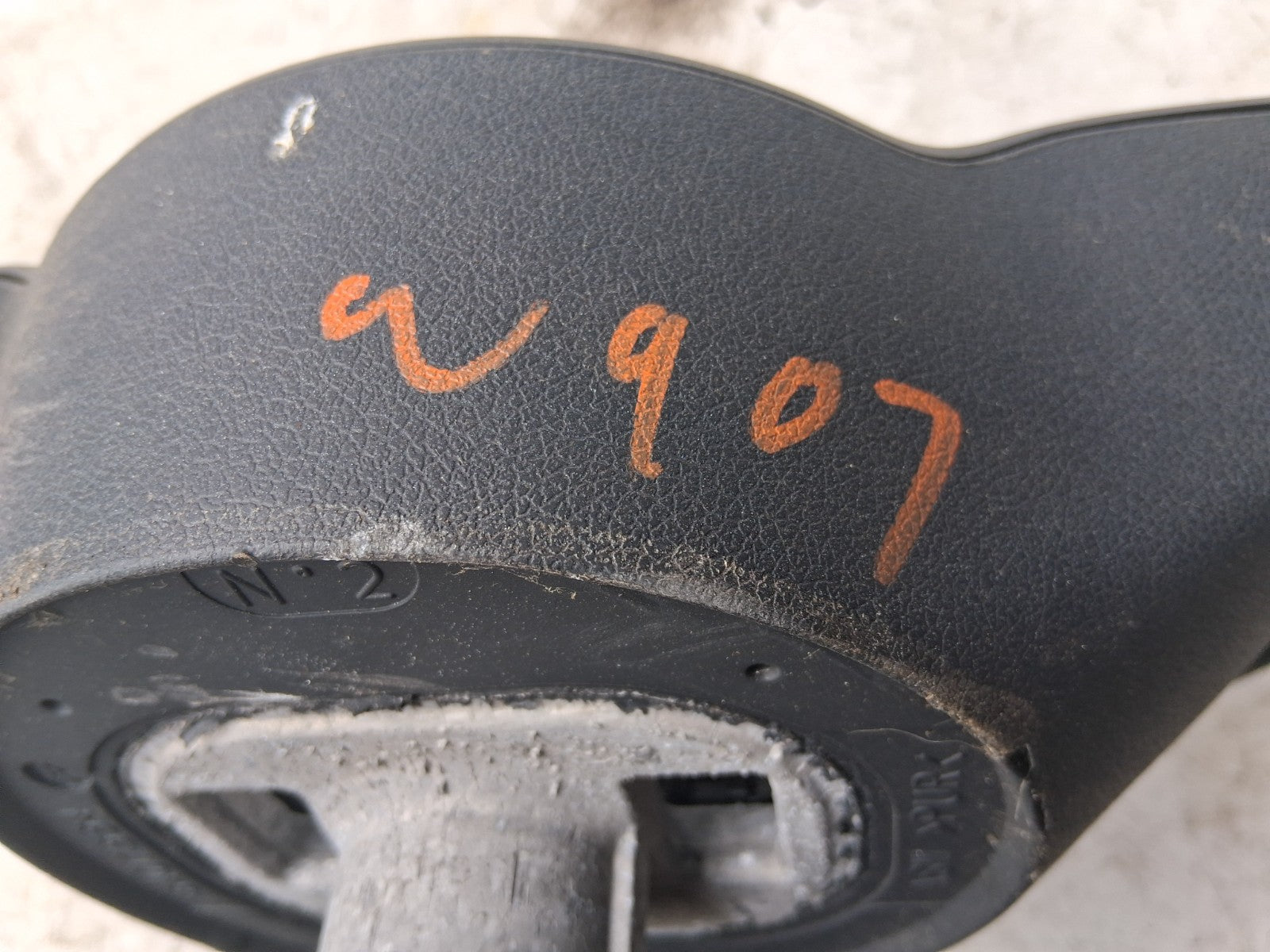 2024 MERCEDES BENZ SPRINTER W907 MULTIFUNCTIONAL STEERING WHEEL A9074600104