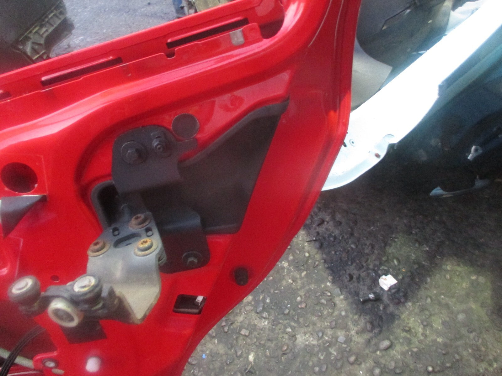 FORD B MAX 2013 OSR DRIVER SIDE REAR BARE DOOR RED RACE
