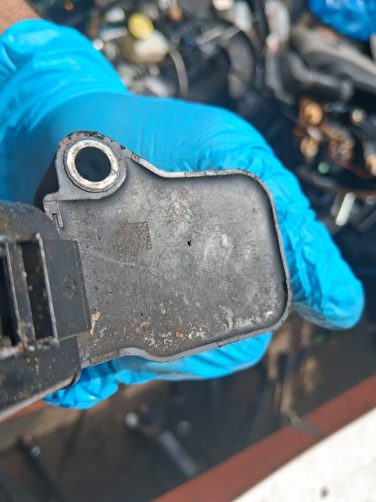 2016 VW VOLKSWAGEN POLO 1.2 PETROL IGNITION COIL 04E905110K