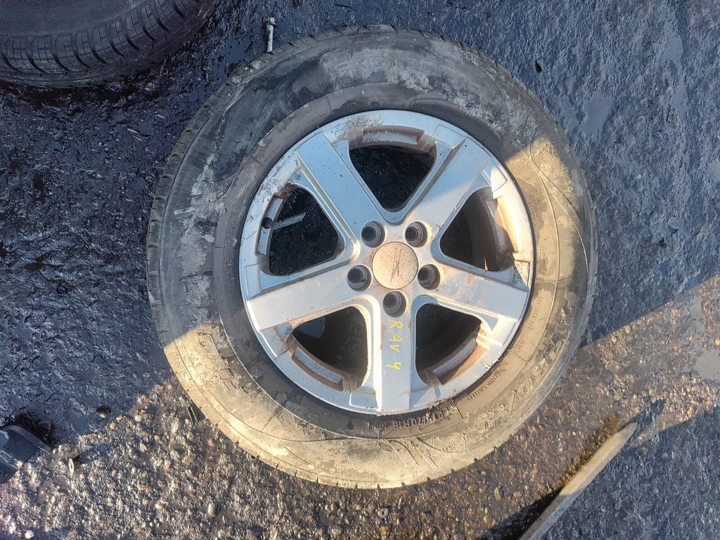 TOYOTA RAV 4 2003 MK2 16 INCH ALLOY WHEEL WITH TYRE 215/70R16