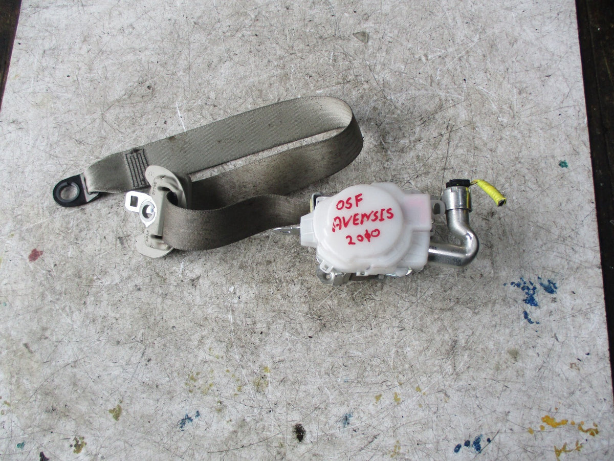 TOYOTA AVENSIS MK3 2010 OSF DRIVER SIDE FRONT SEAT BELT 7P1510P