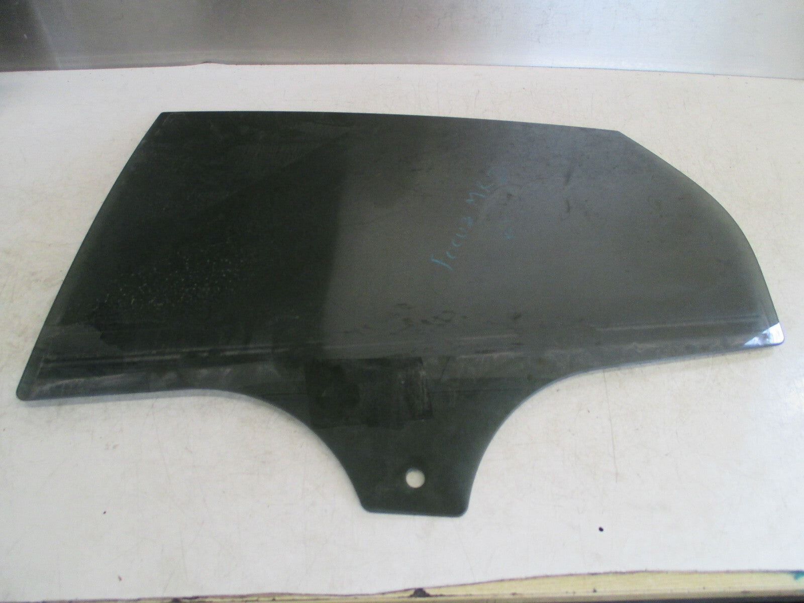 FORD FOCUS MK3 2015 NSR PASSENGER SIDE REAR DOOR WINDOW GLASS