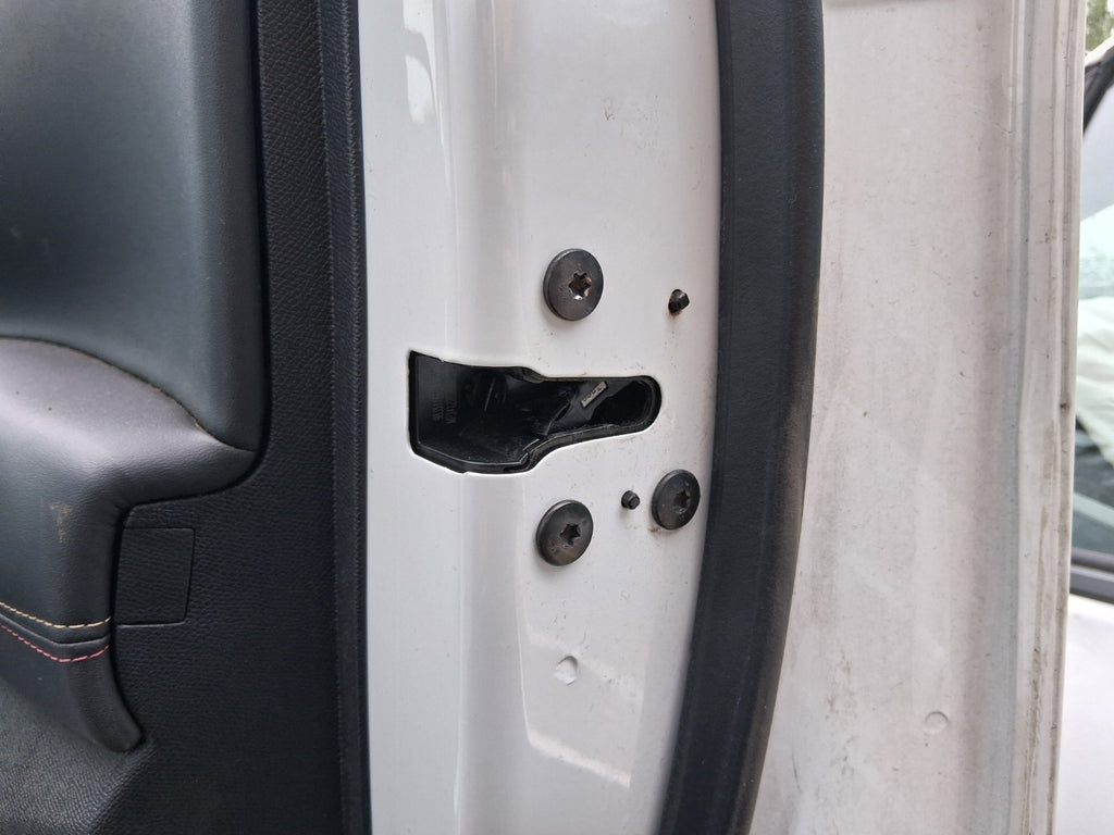 2023 DS DS 4 CROSSOVER OSF DRIVER SIDE FRONT DOOR LOCK MECHANISM