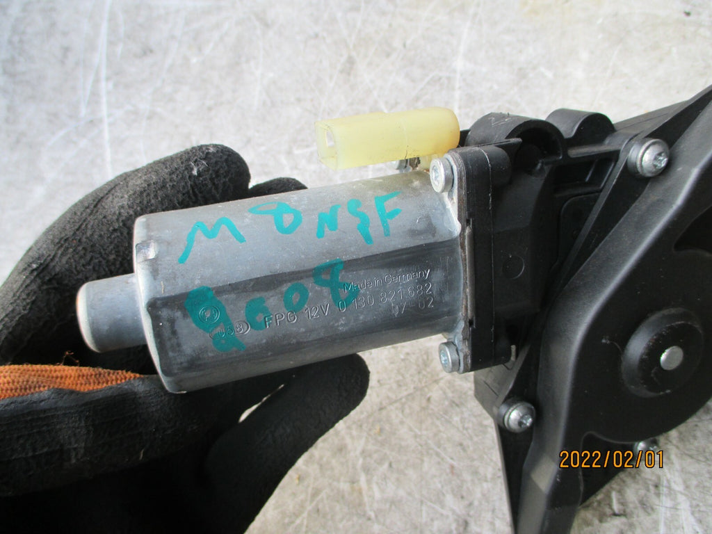 FORD KA 2008 3 NS PASSENGER SIDE WINDOW MOTOR 0130821682