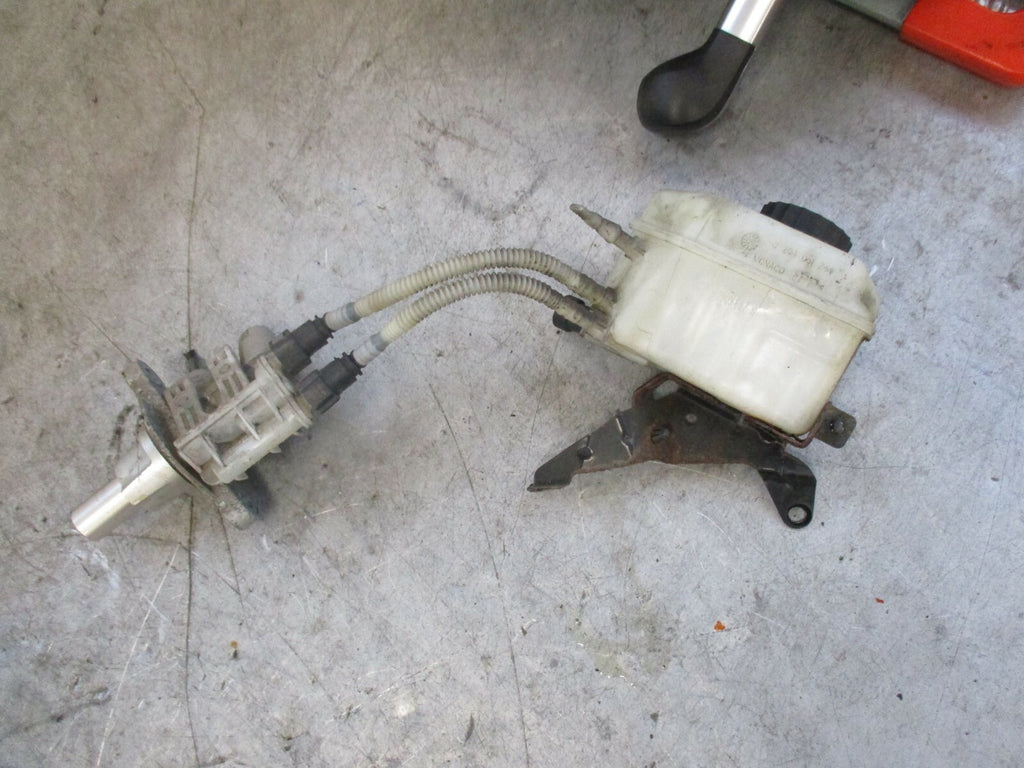 VAUXHALL CORSA D BRAKE SERVO MASTER CYLINDER BOTTLE RESERVOIR 0204051244