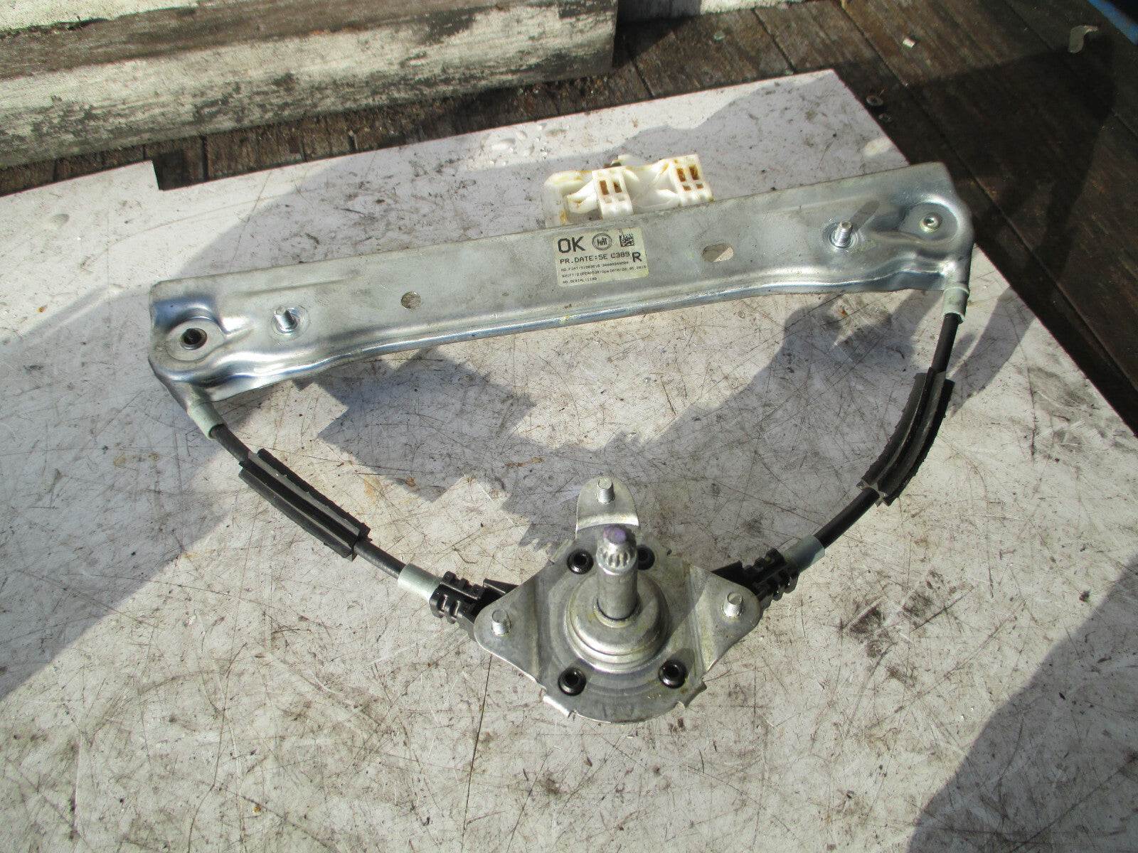 FIAT PANDA 2016 MK3 OSR DRIVER SIDE REAR DOOR WINDOW REGULATOR MANUAL 51983618