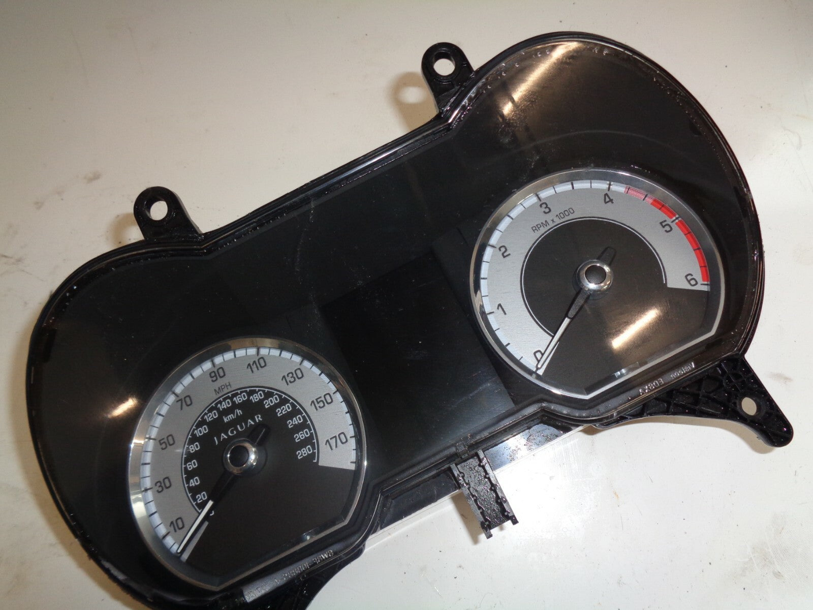 JAGUAR XF 3.0 D 2010 DIESEL SPEEDOMETER INSTUMENTAL CLUSTER 6W8F10894A