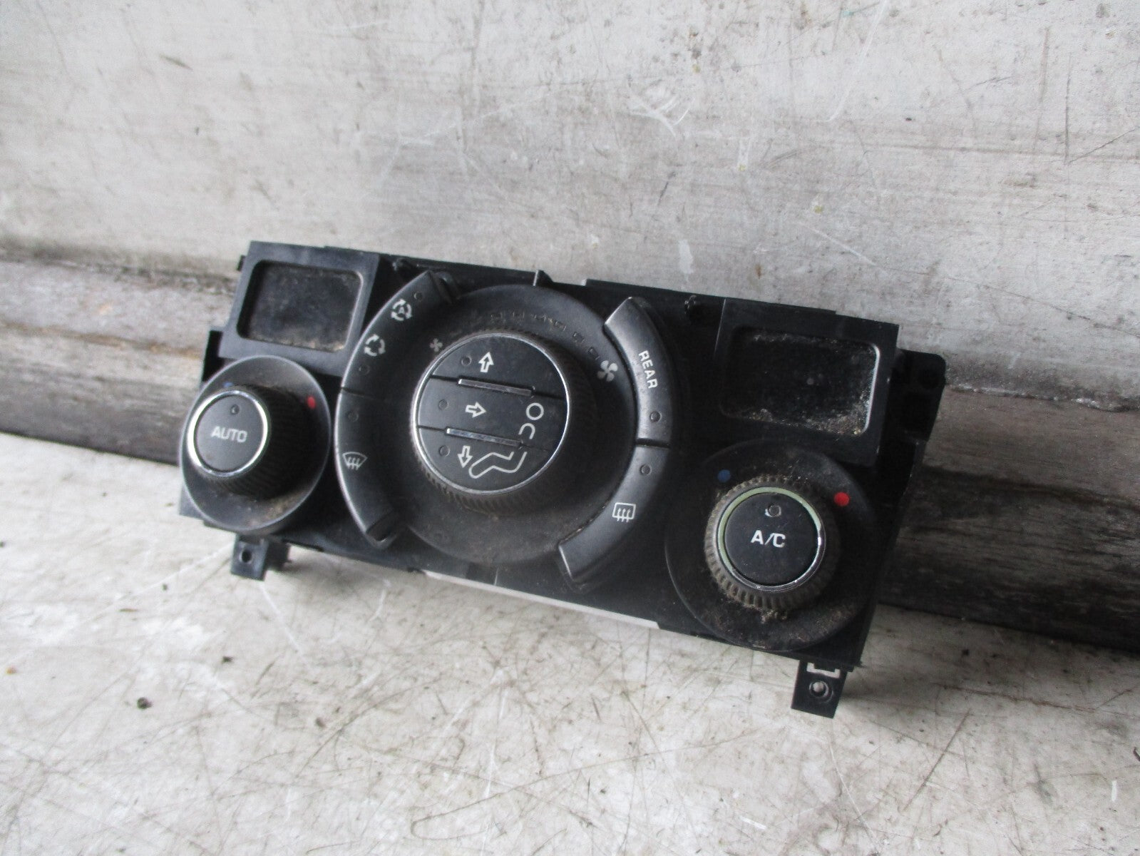 PEUGEOT 5008 2013 HEATER AC CLIMATE CONTROL SWITCH PANEL