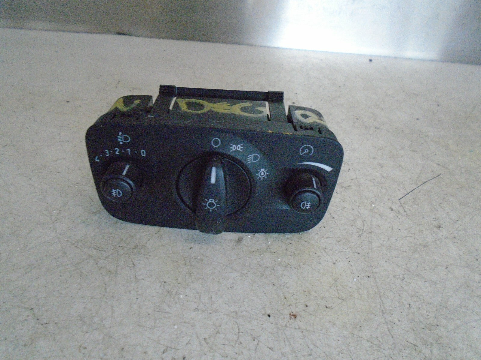 FORD MONDEO 2008 MK4 HEADLIGHT SWITCH 6G9T13A024CF