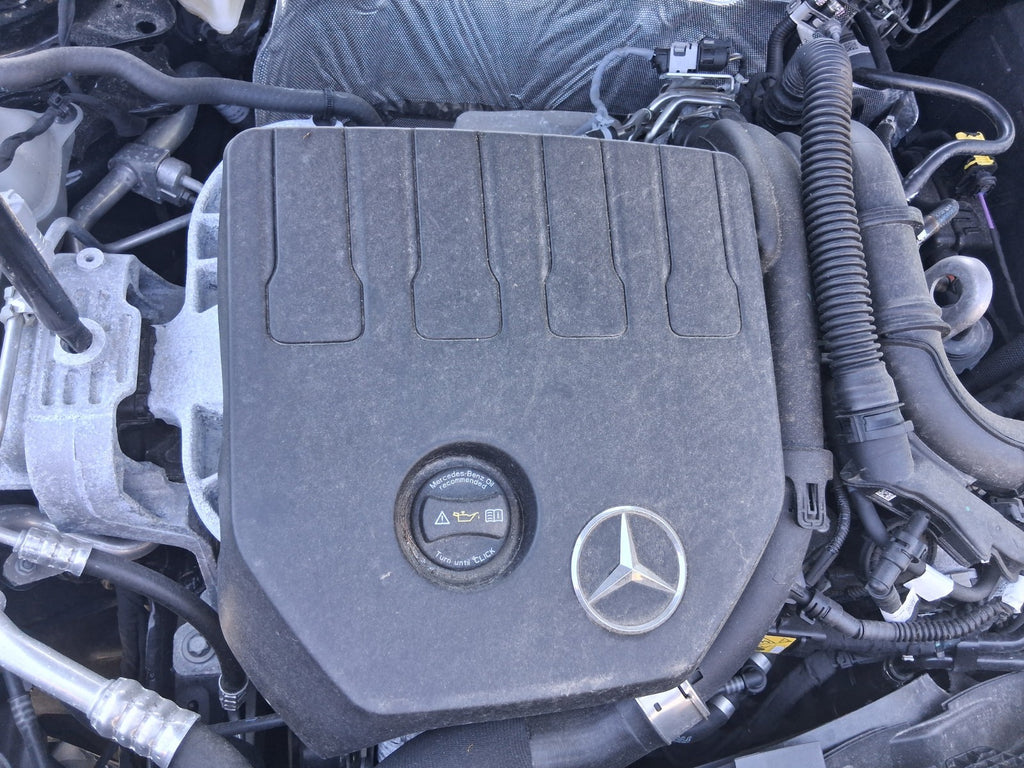 2023 MERCEDES BENZ A CLASS W177 1.3 PETROL ENGINE TOP COVER PLASTIC