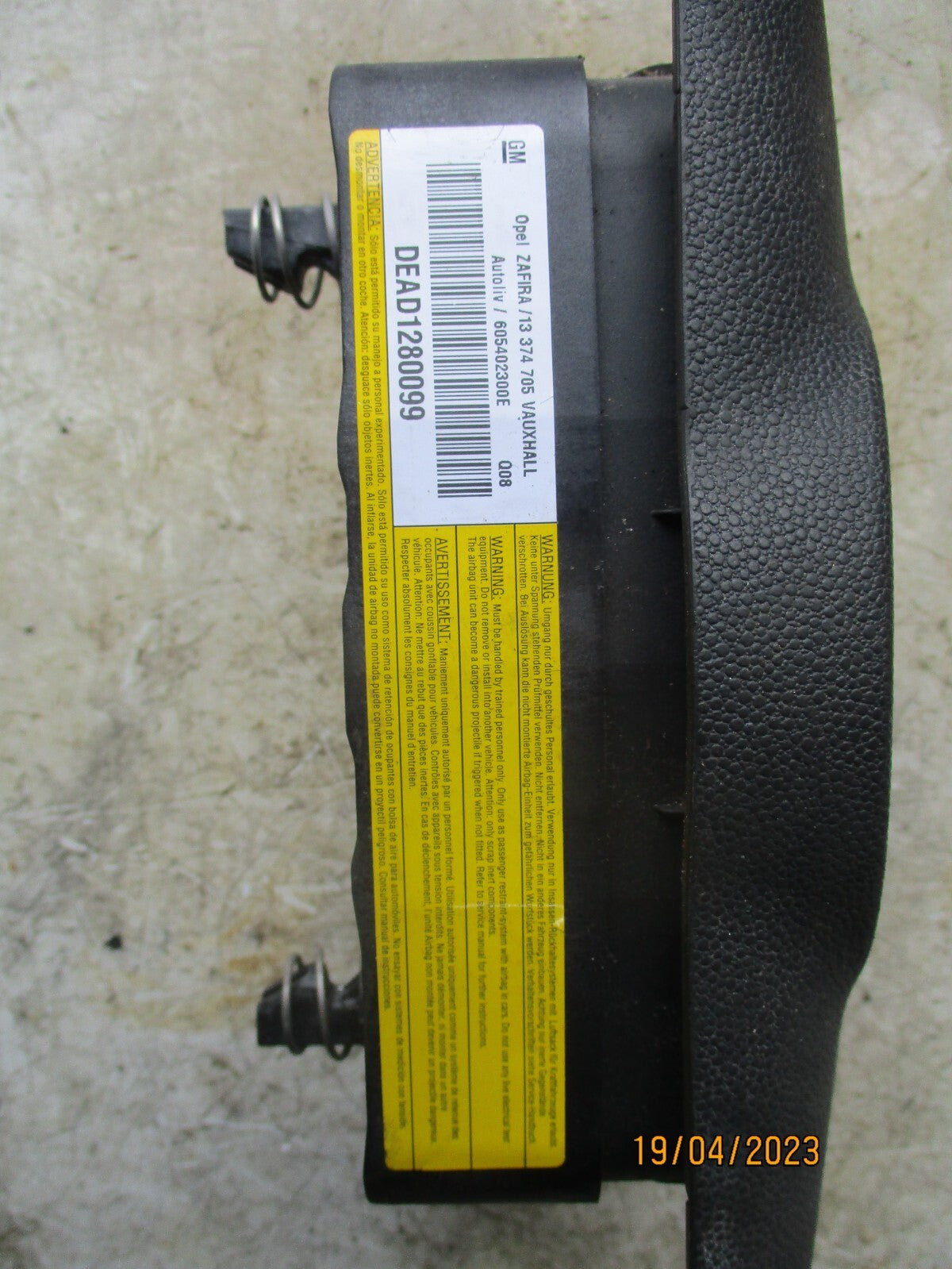 VAUXHALL ZAFIRA B 2013 DRIVER SIDE STEERING WHEEL AIRBAG 13111349