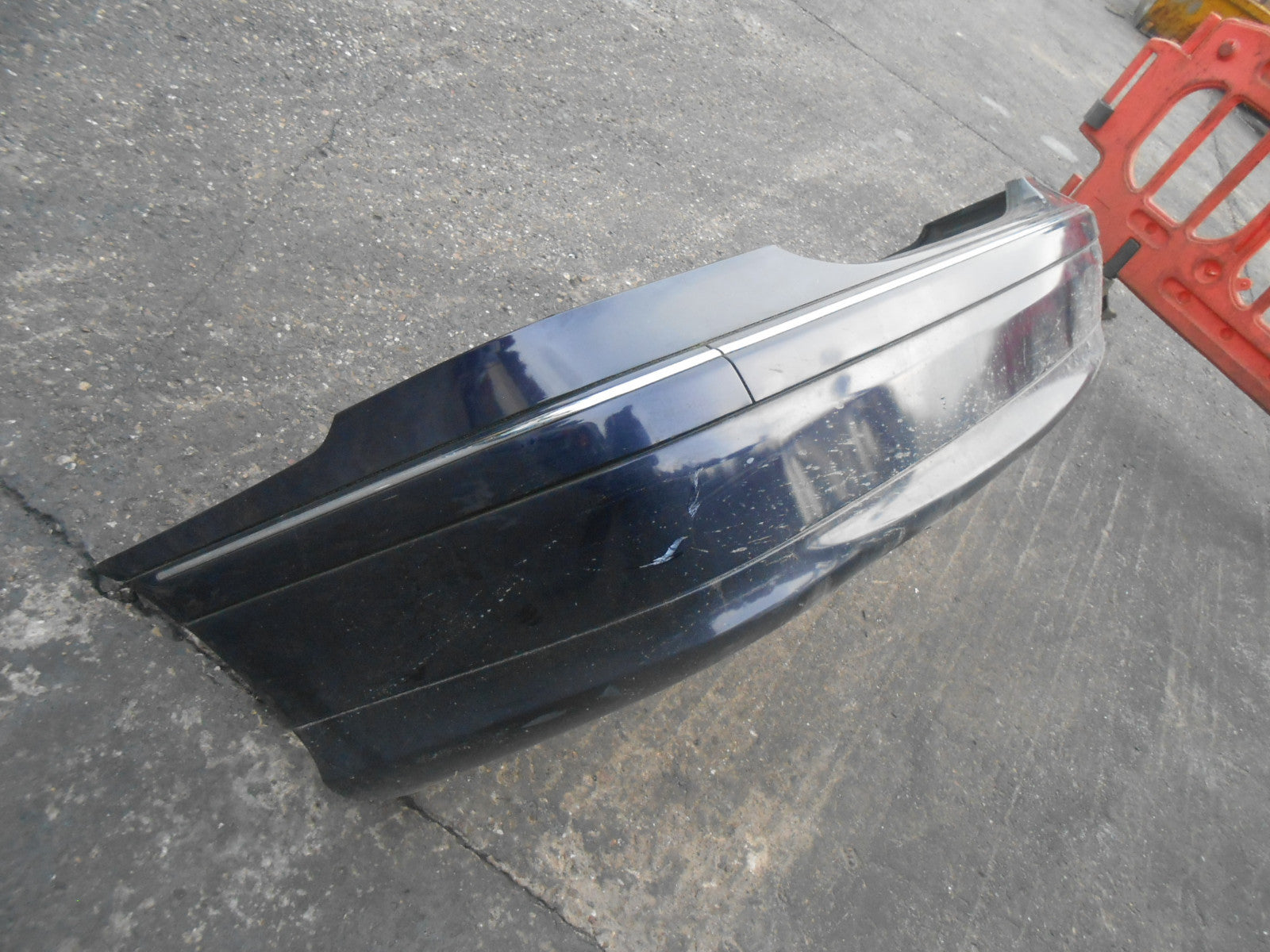 MERCEDES C CLASS W203 2003 SALOON REAR BACK PLASTIC BUMPER 994 AMETHYS VIOLET