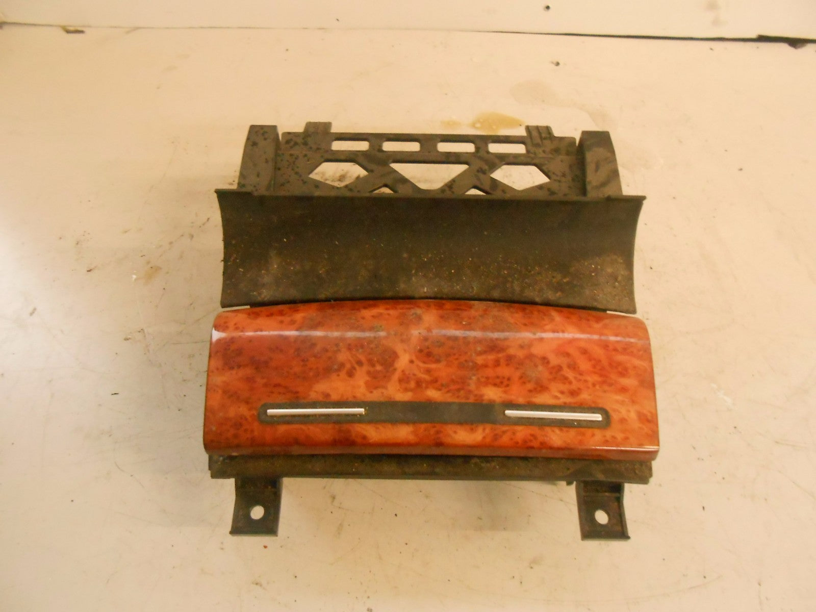 AUDI A3 8P (MK2) SPORTBACK 2007 CENTER CONSOLE COIN TRAY WOOD EFECT 8P0857951