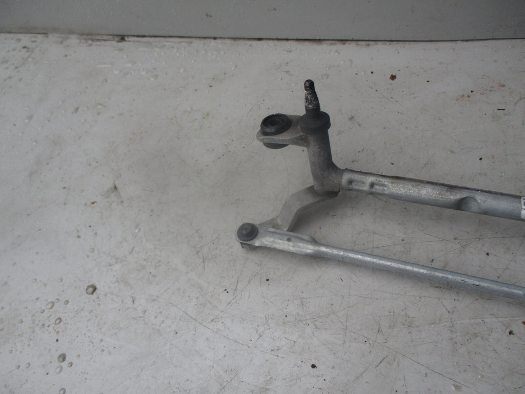 VW GOLF MK7 2018 FRONT WIPER MOTOR & LINKAGE 5G2955119A
