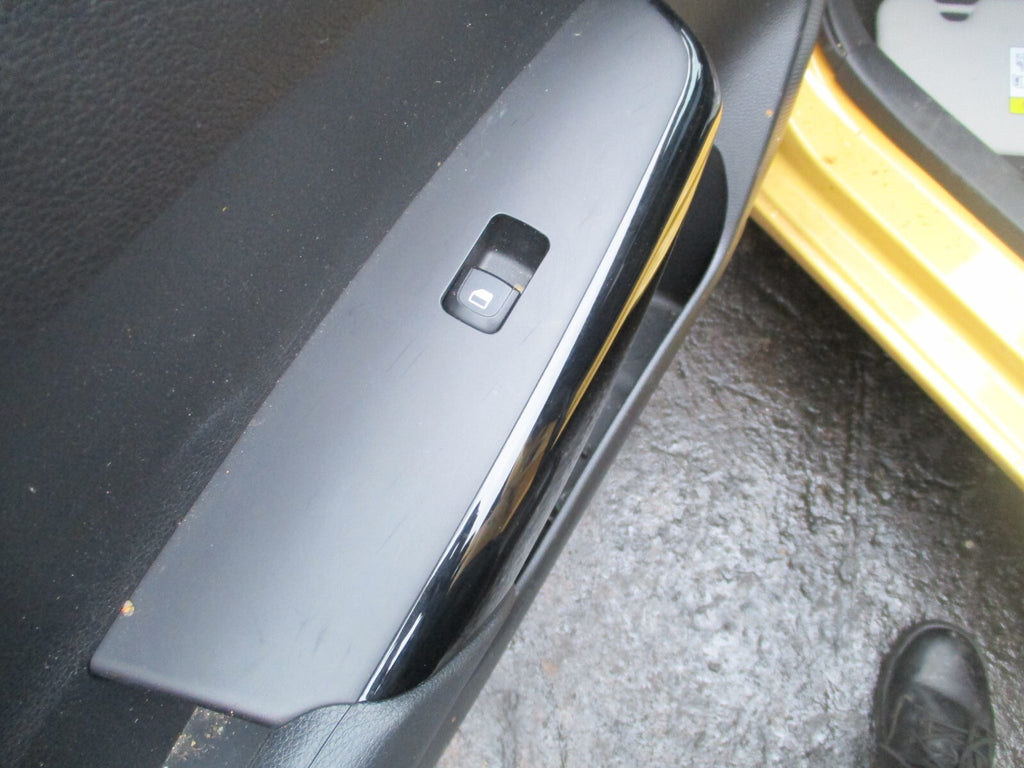 2023 KIA PICANTO MK3 JA NSF PASSENGER SIDE FRONT WINDOW SWITCH