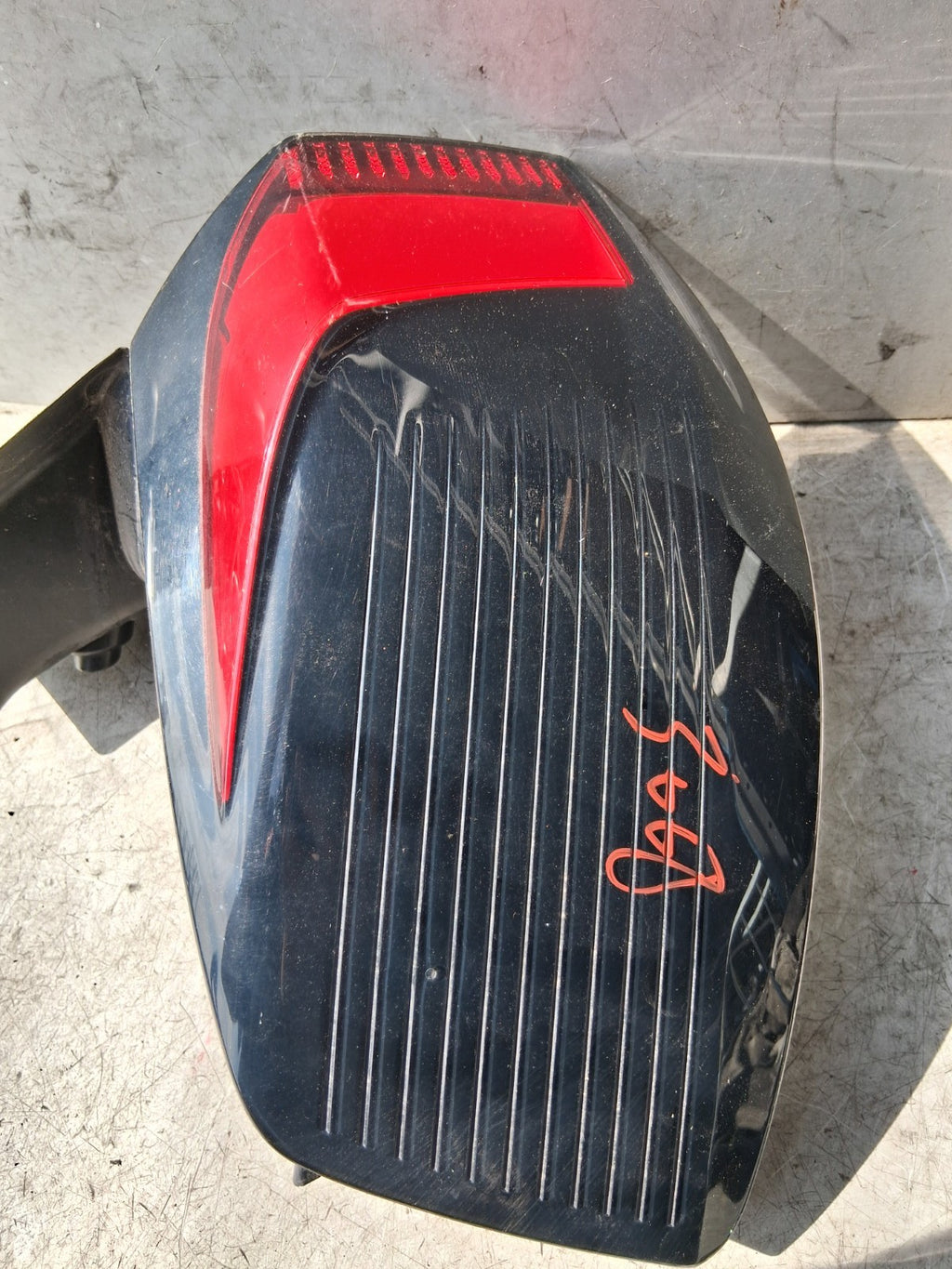 2019 PEUGEOT 5008 MK2 NSR PASSENGER SIDE REAR LEFT TAIL LIGHT 9811028080