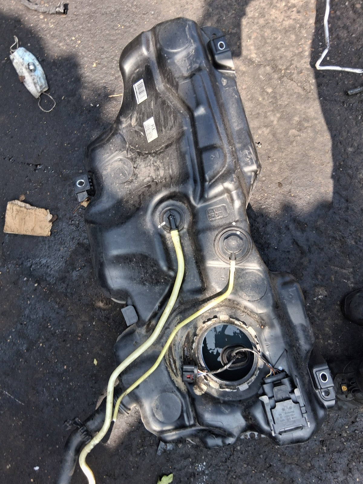 2019 VW VOLKSWAGEN POLO MK6 1.0 PETROL FUEL TANK 2Q0201085