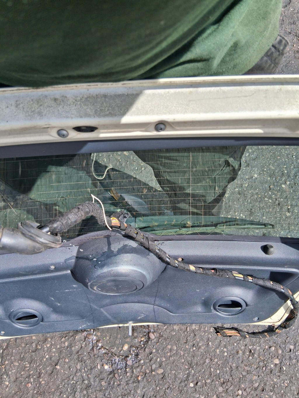2003 BMW MINI COOPER R50 REAR COMPLETE TAILGATE BOOTLID
