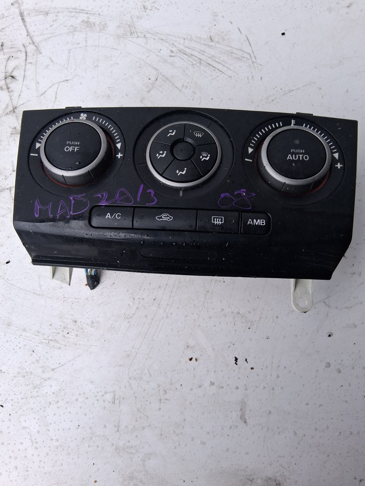 MAZDA 3 2008 AC HEATER CLIMATE CONTROL UNIT SWITCH PANEL K1900BAB4