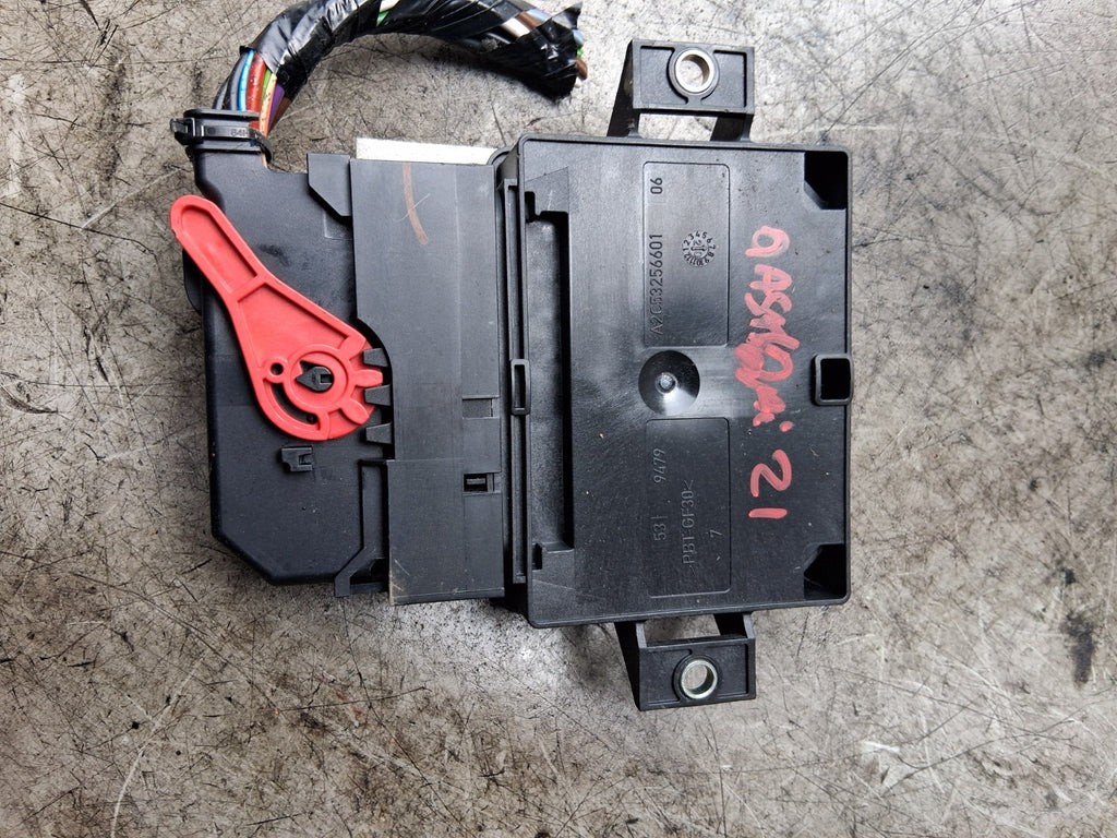 2020 NISSAN QASHQAI J11 MK2 PARKING BRAKE HANDBRAKE CONTROL MODULE ECU 360326FL0