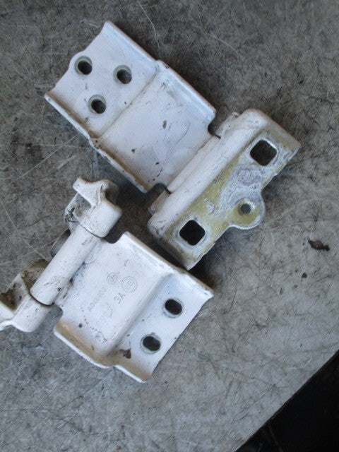 2023 VAUXHALL MOVANO C MK3 NSR PASSENGER SIDE REAR DOOR HINGES