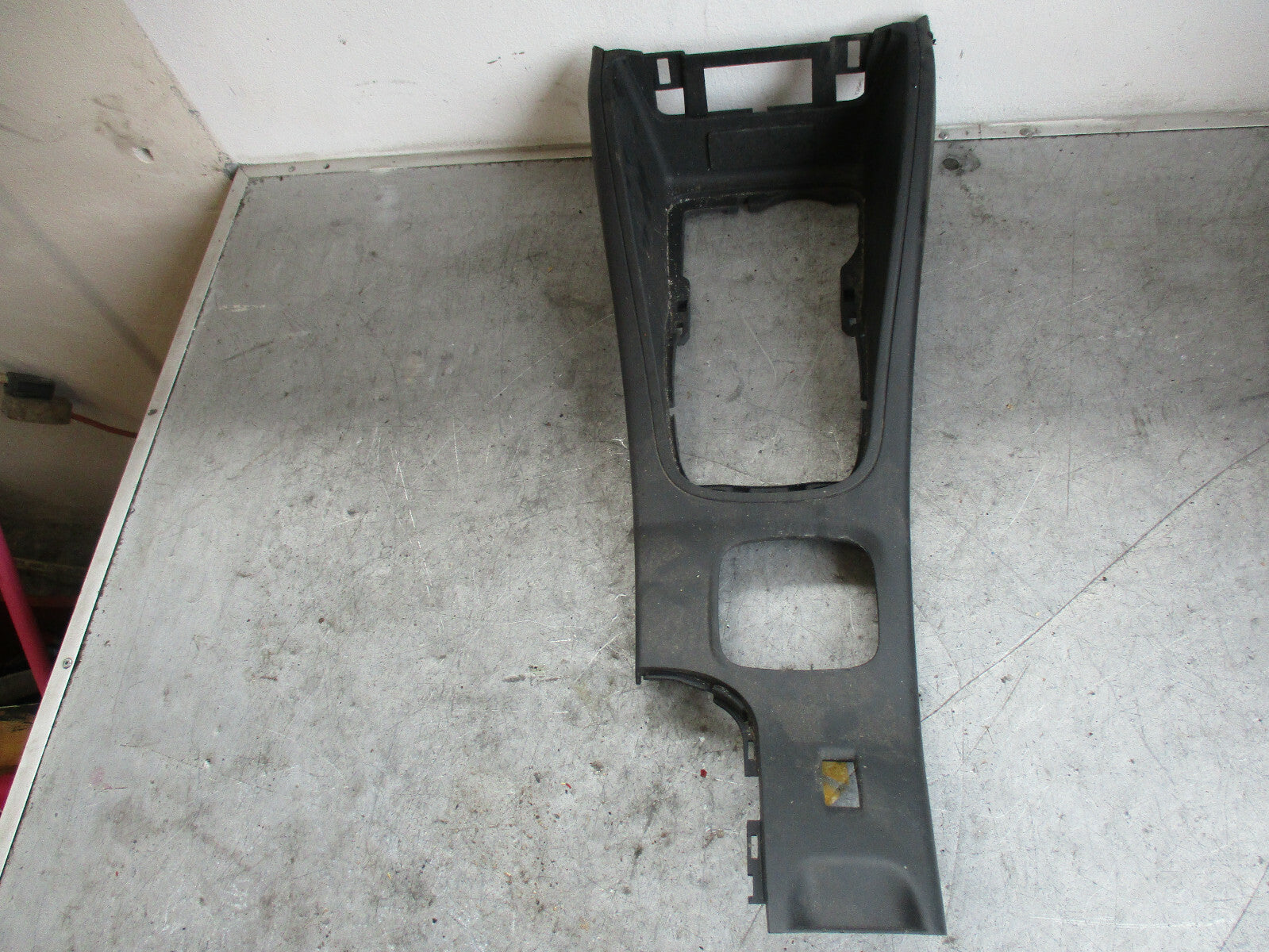 RENAULT MEGANE MK3 PLASTIC TRIM SURROUND CENTRE CONSOLE 969120032R