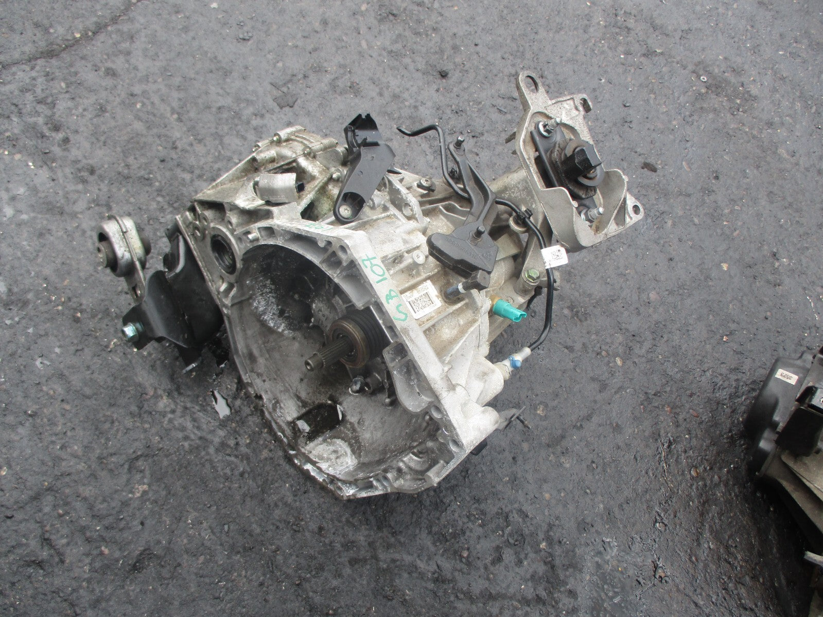 NISSAN QASHQAI J11 MK2 2021 1.3 PETROL 6 SPEED MANUAL GEARBOX TL4170 GB 107