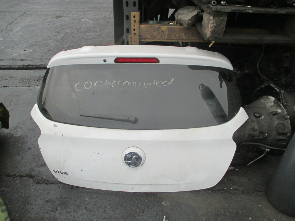 VAUXHALL VIVA 2018 REAR HATCHBACK TAILGATE BOOTLID COMPLETE WHITE