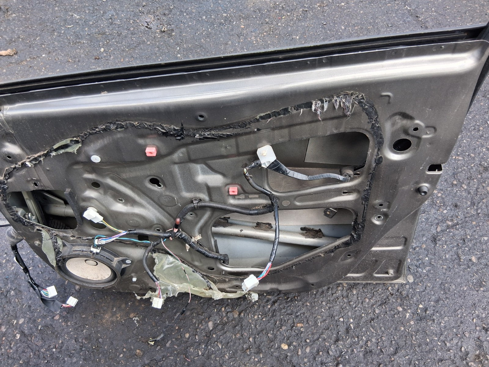 2017 TOYOTA VERSO OSF DRIVER SIDE FRONT RIGHT BARE DOOR FALCON GREY 1G2