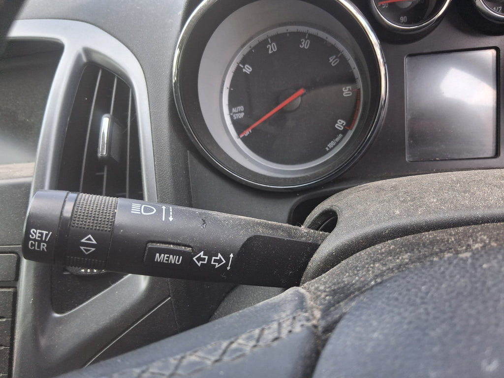 2013 VAUXHALL ASTRA J ESTATE WIPER COMBINATION SWITCH STALK SQUIB RING